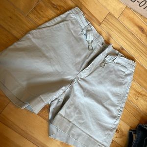 Woman’s shorts